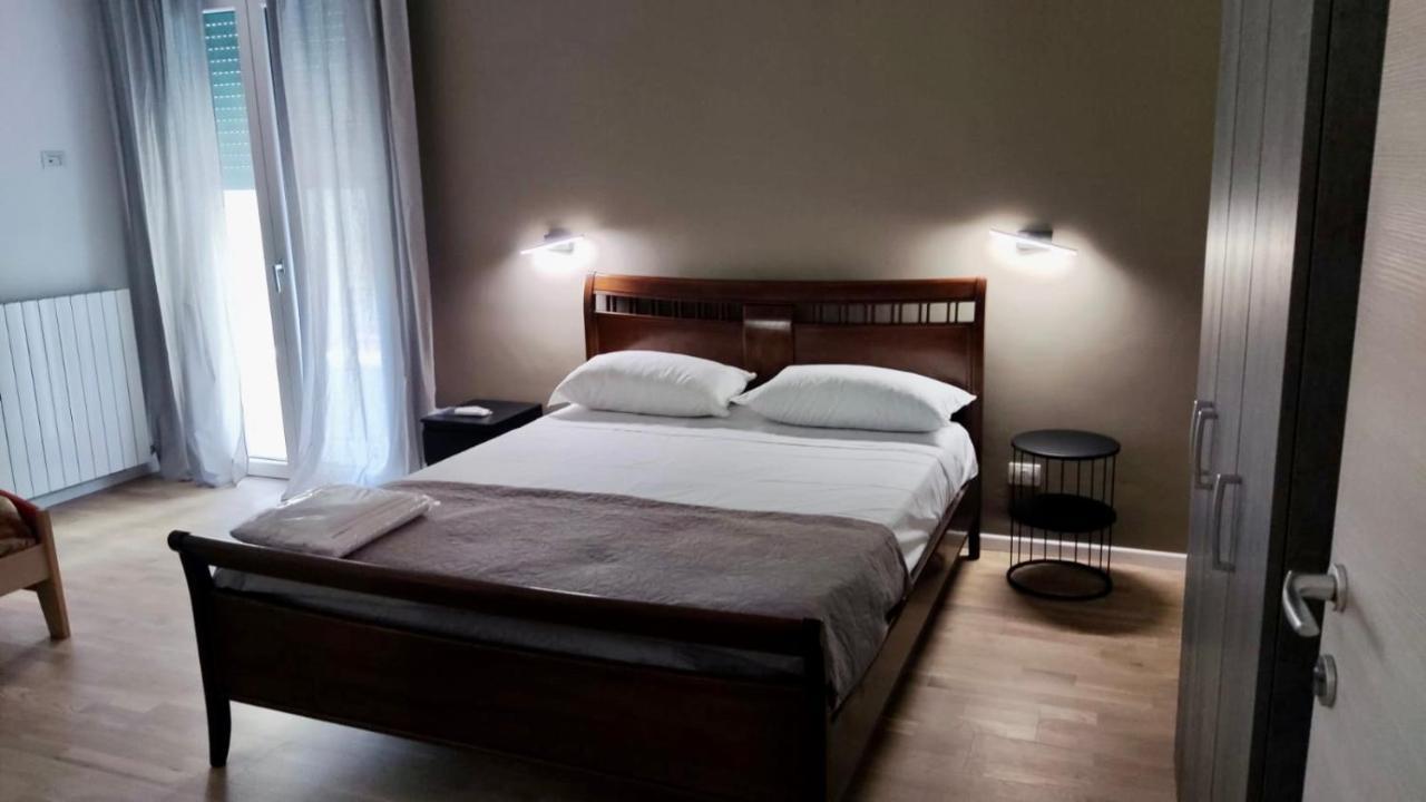 Dimora Rudiae Lecce Panzió Kültér fotó